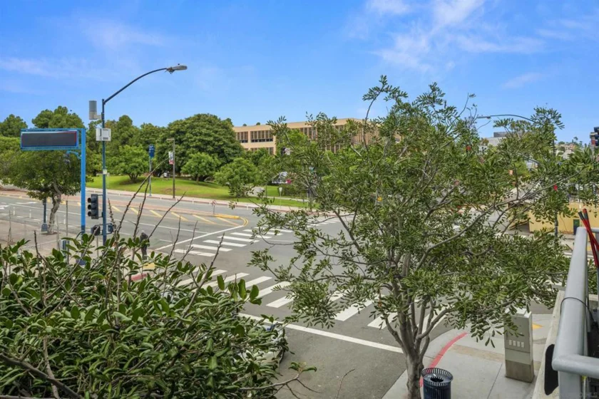 1080 Park Boulevard #203 photo 11