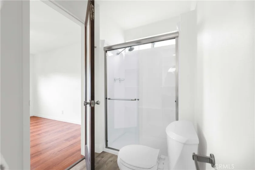 532 N Rossmore #311 photo 12