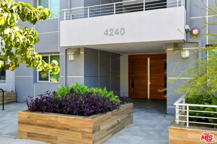 4240 Laurel Canyon Boulevard #305 photo 30