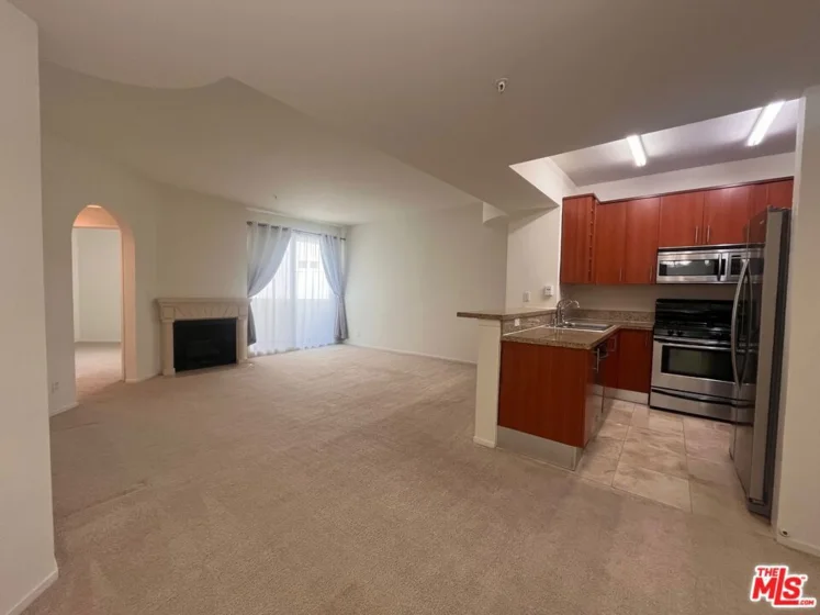 620 S Gramercy Place #339 photo 23