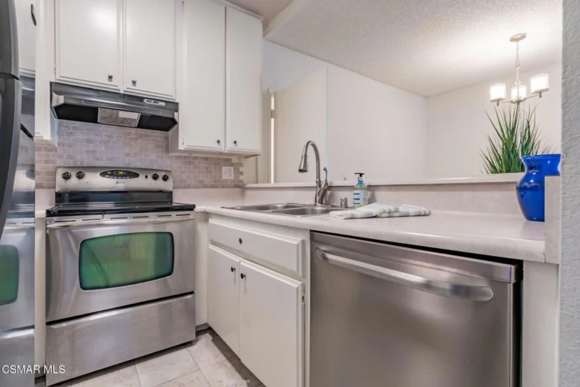 11645 Montana Avenue #318 photo 41