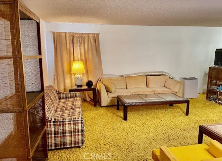 933 Cedar #14 photo 1