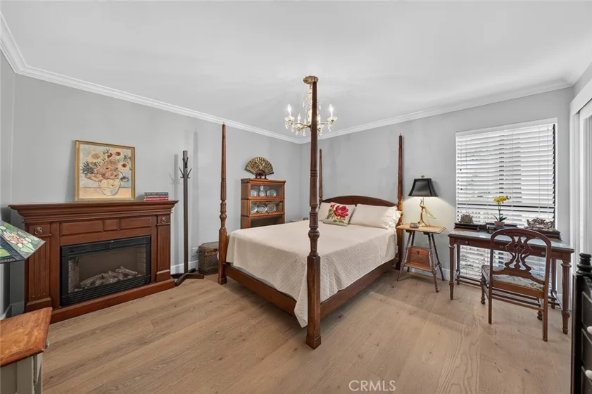 5201 S S Marina Pacifica Drive photo 18