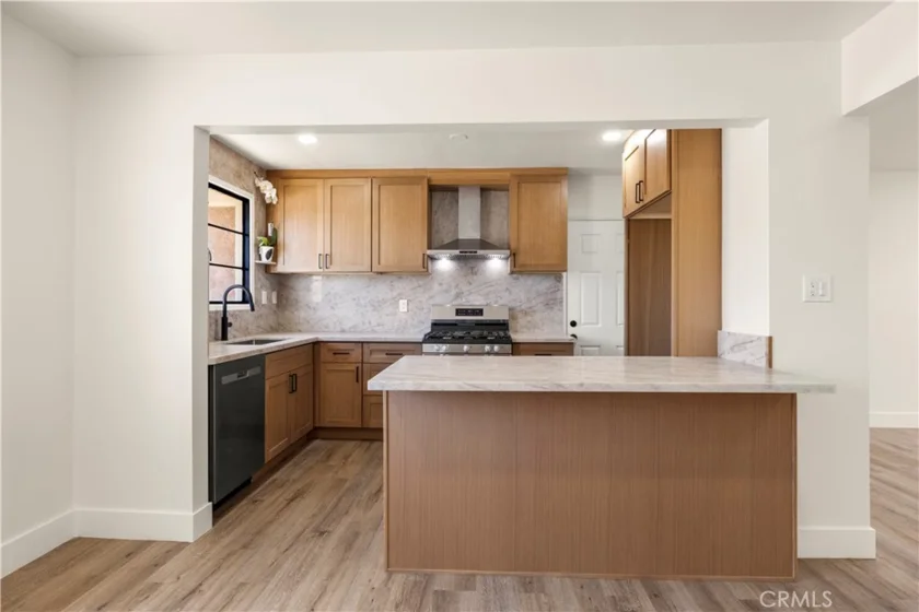 4072 Hillcrest Drive #C photo 4