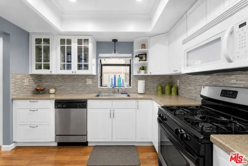 441 E San Jose Avenue #209 photo 4