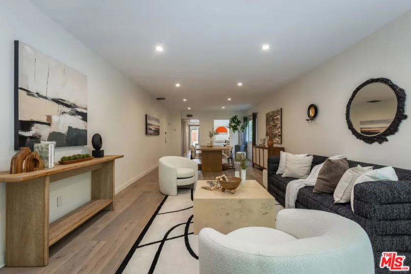 1045 N Kings Road #107 photo 7