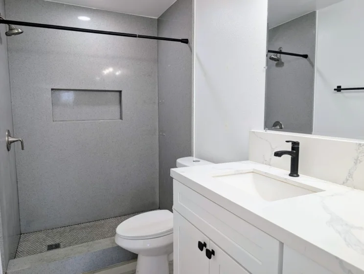 12635 Main #221 photo 6