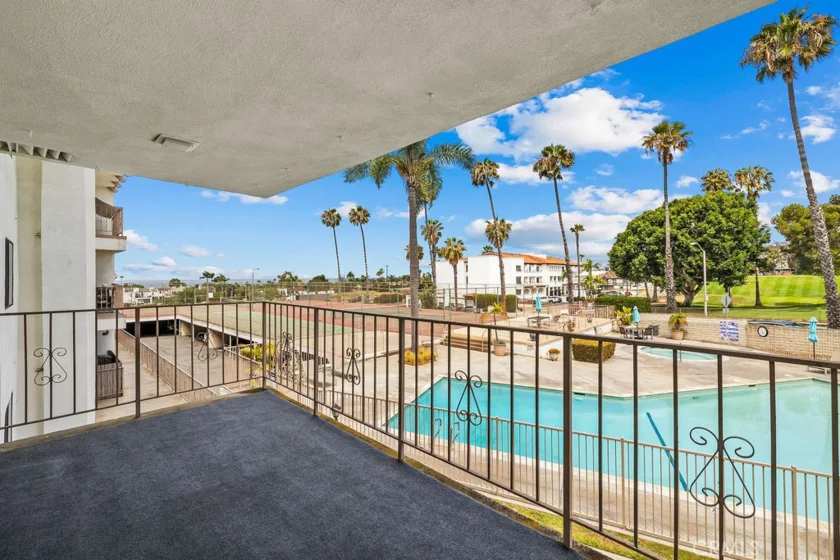 2501 S El Camino Real #206 photo 13