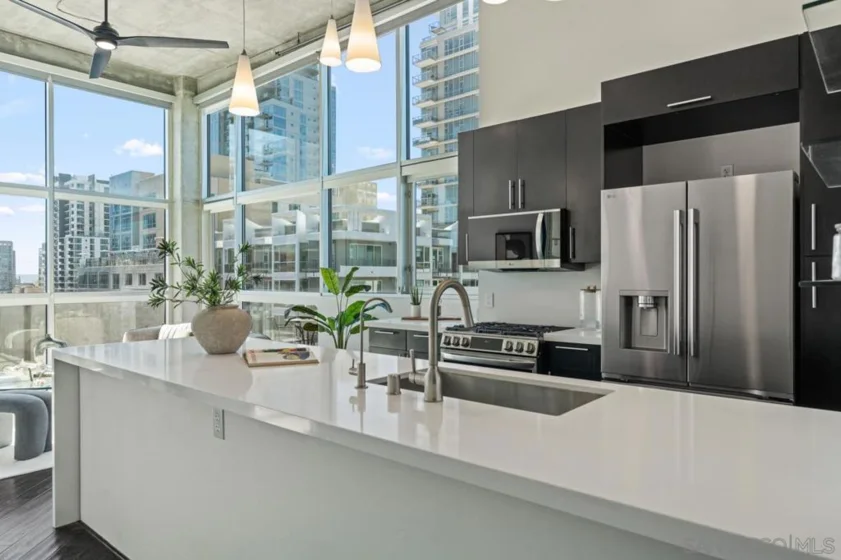 1025 Island Avenue #704 photo 7