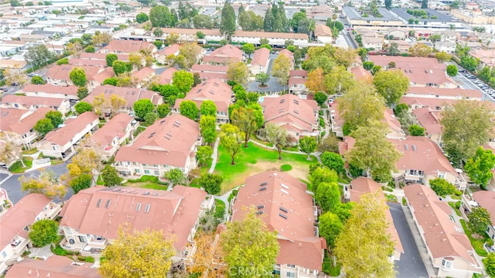 7720 Riverdale #G photo 26