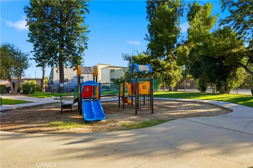 7651 Reseda #13-T photo 15