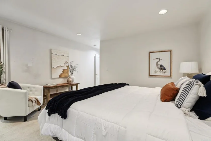 7126 Marina Pacifica Drive photo 10