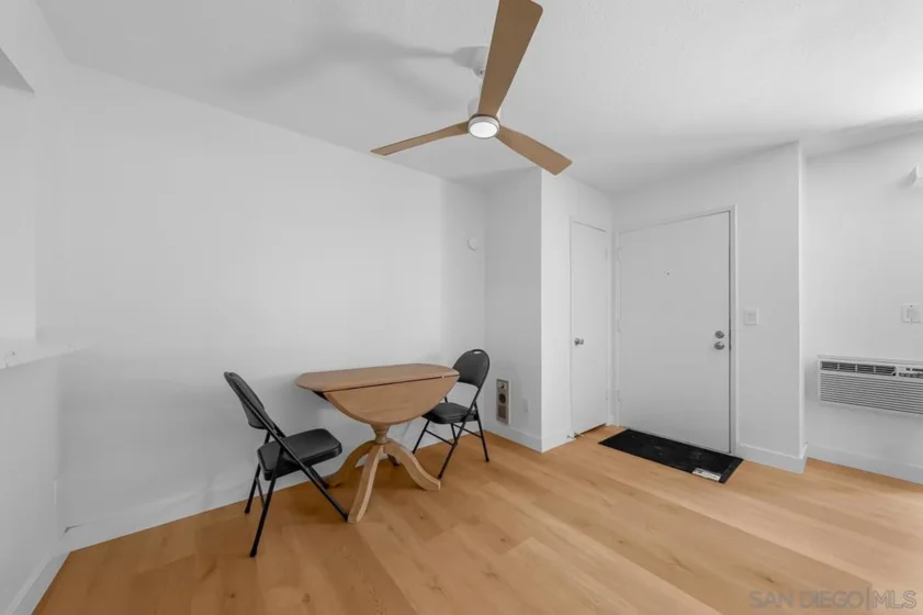 3266 Ashford Street #M photo 29