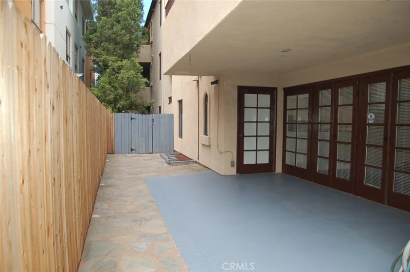 121 S Wilson #103 photo 35