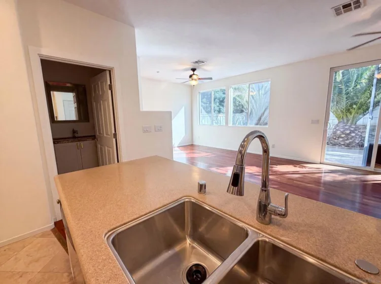 4099 Peninsula photo 7