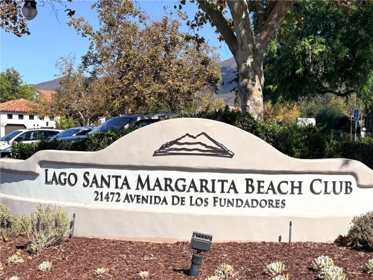 18 Montana Del Lago photo 20