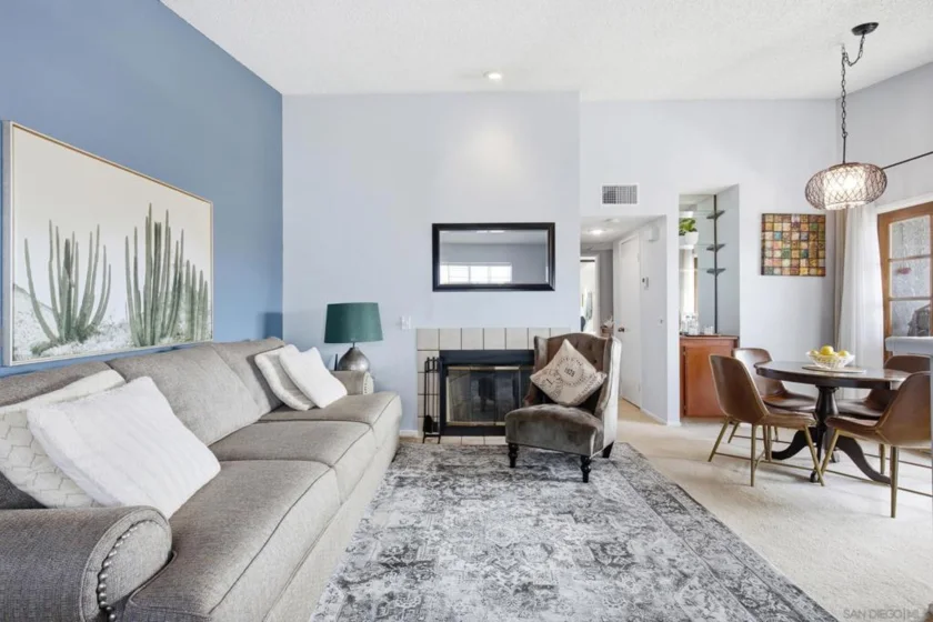 4475 Campus Avenue #4 photo 28
