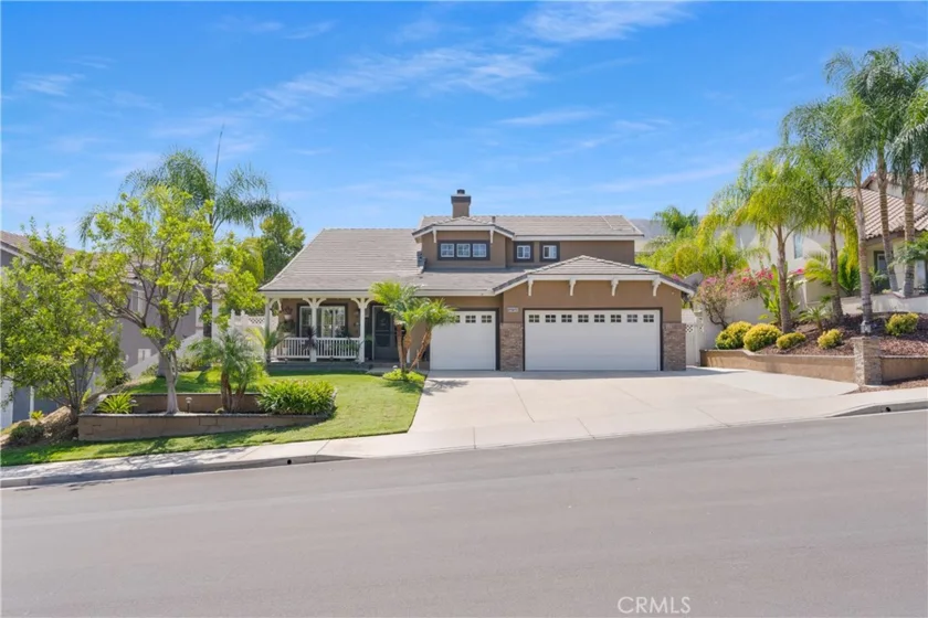 13735 Buckskin Trail Drive photo 1