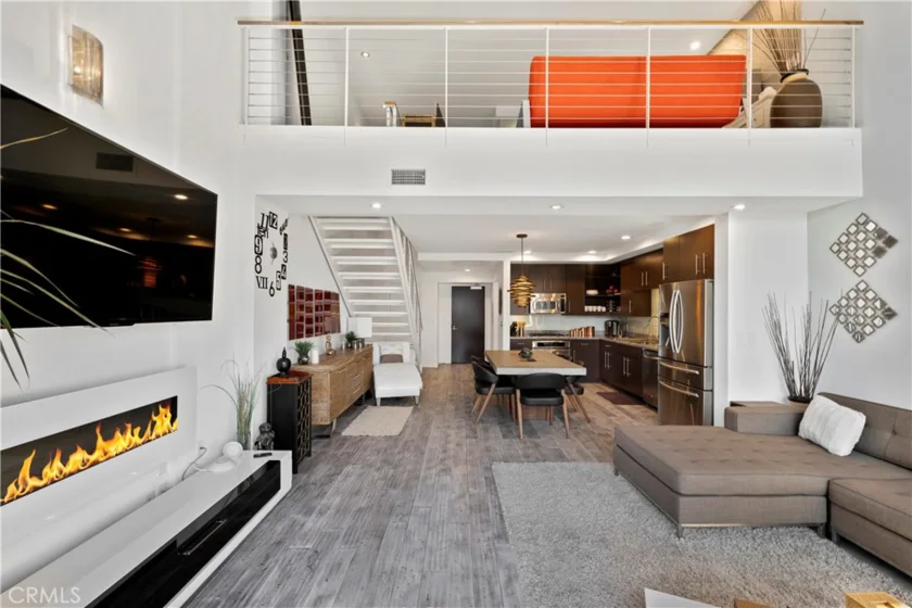 1100 Wilshire Boulevard #1707 photo 13