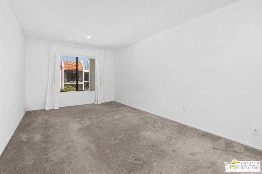 1401 Valley View Road #321 photo 9