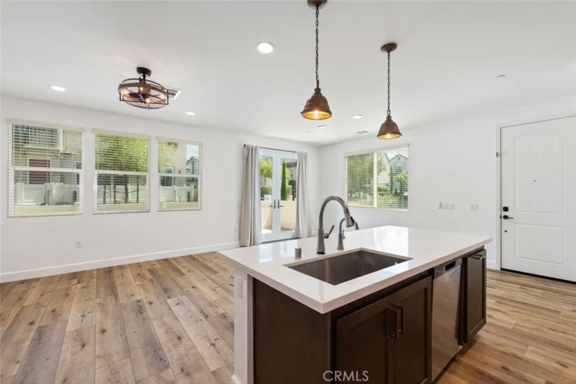 39438 Corvina photo 11