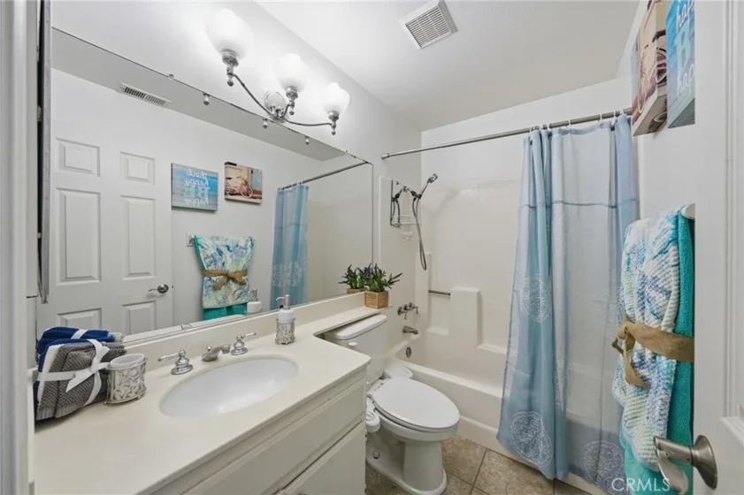 47 Via Madera photo 26