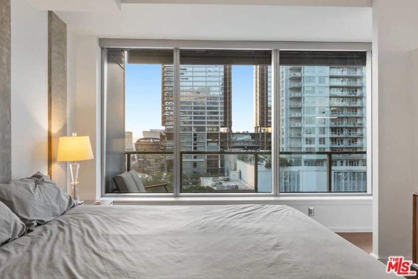 1155 S Grand Avenue #808 photo 33
