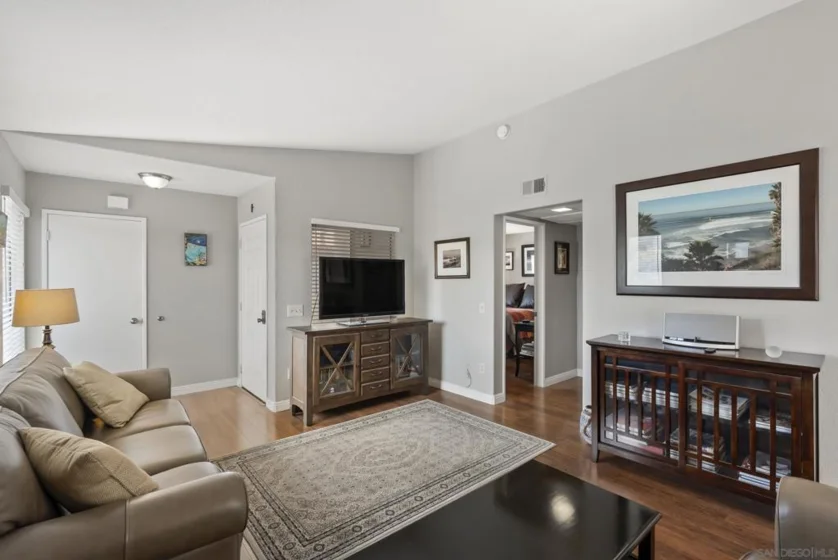 7439 Altiva Place photo 4