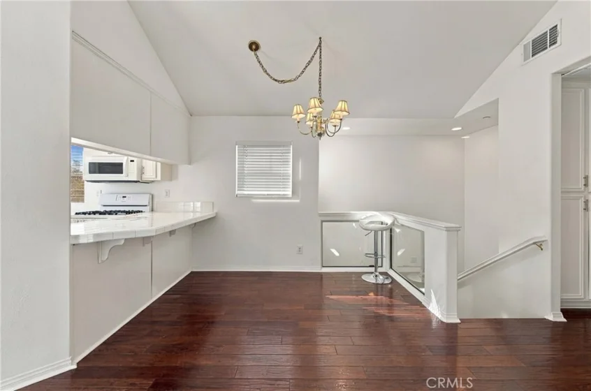 3294 W Orange photo 8