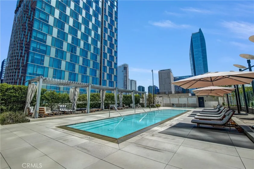 889 Francisco Street #2910 photo 17