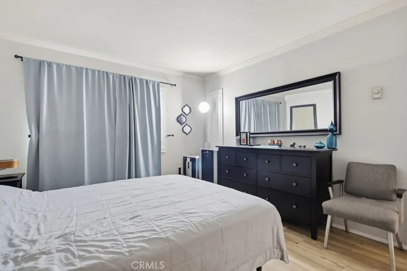 615 Broadway #205 photo 34