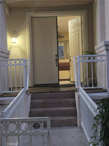7832 Daisy Circle photo 2