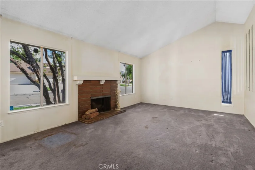 6631 Wintertree Drive photo 7