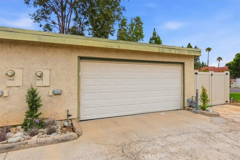 1304 Camelot Drive photo 42