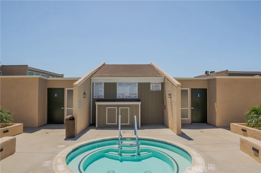 2900 Madison photo 14