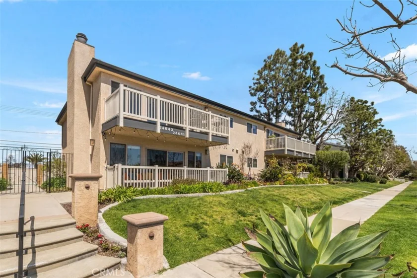 24641 Santa Clara Avenue #5 photo 1