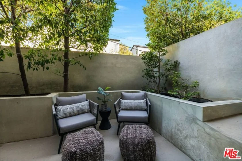 811 19th Street #3 photo 6