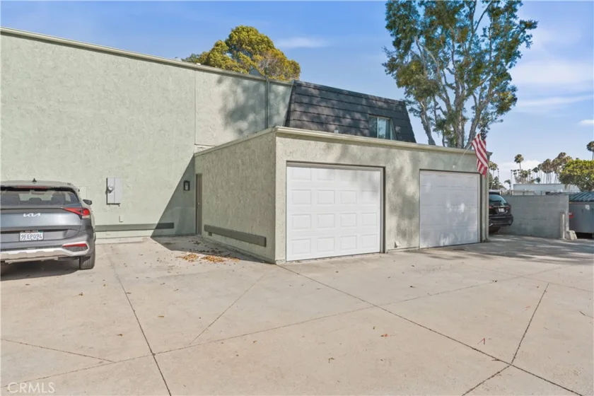 1651 Iowa Street #C photo 26
