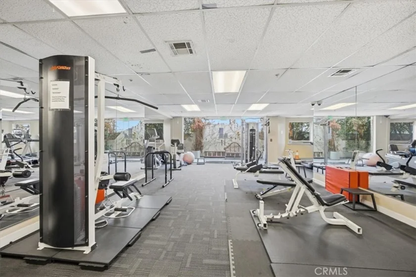 620 S Gramercy Place #130 photo 19