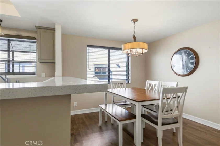 14715 Saticoy Street #14 photo 9