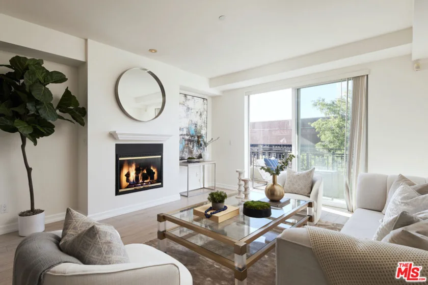 12222 Wilshire Boulevard #508 photo 1