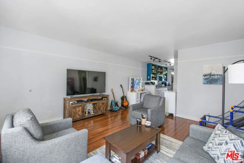 7129 Coldwater Canyon Avenue #10 photo 20