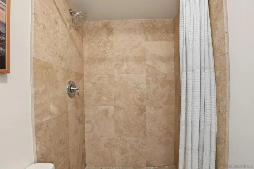 4111 Illinois #202 photo 18
