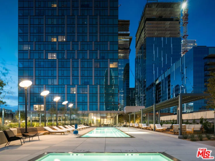 889 Francisco Street #1008 photo 40