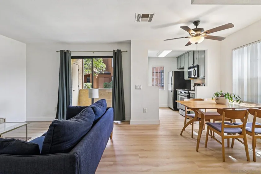 10611 Dabney Drive photo 9