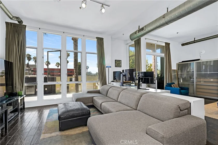 13320 Beach #203 photo 2