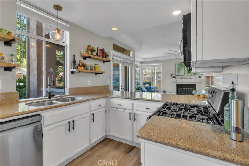 3535 Cameo Drive #114 photo 10