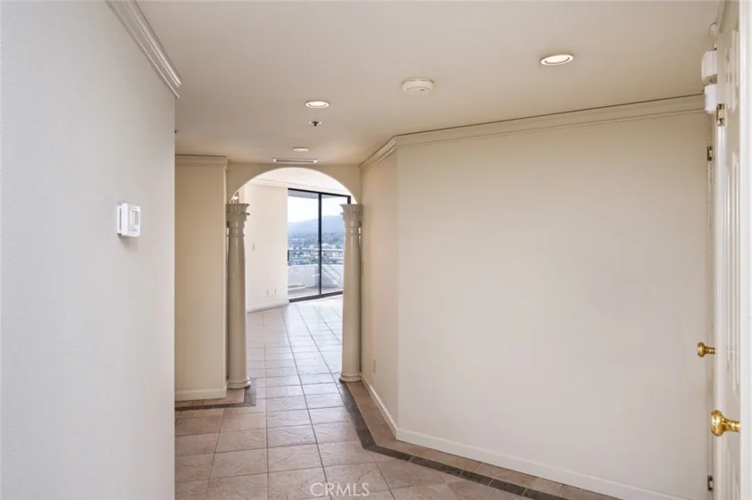 345 Pioneer Drive #1705 photo 5