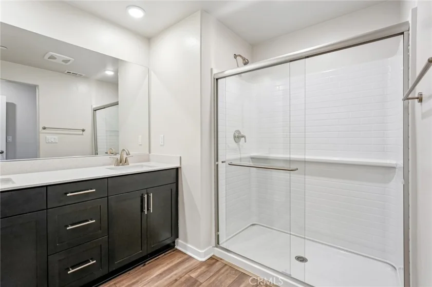 9524 Hannah Way photo 27