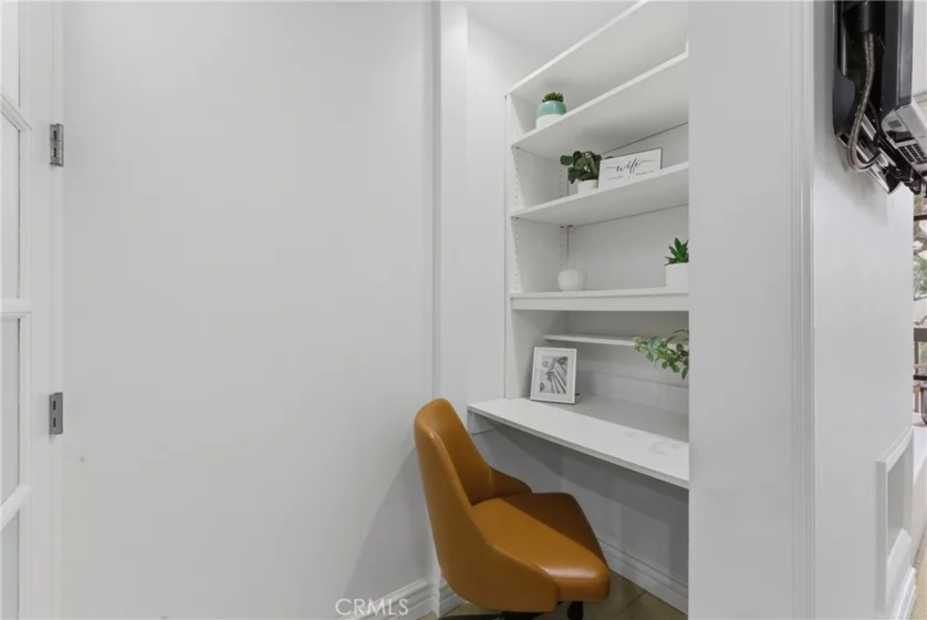 8208 N Marina Pacifica photo 6